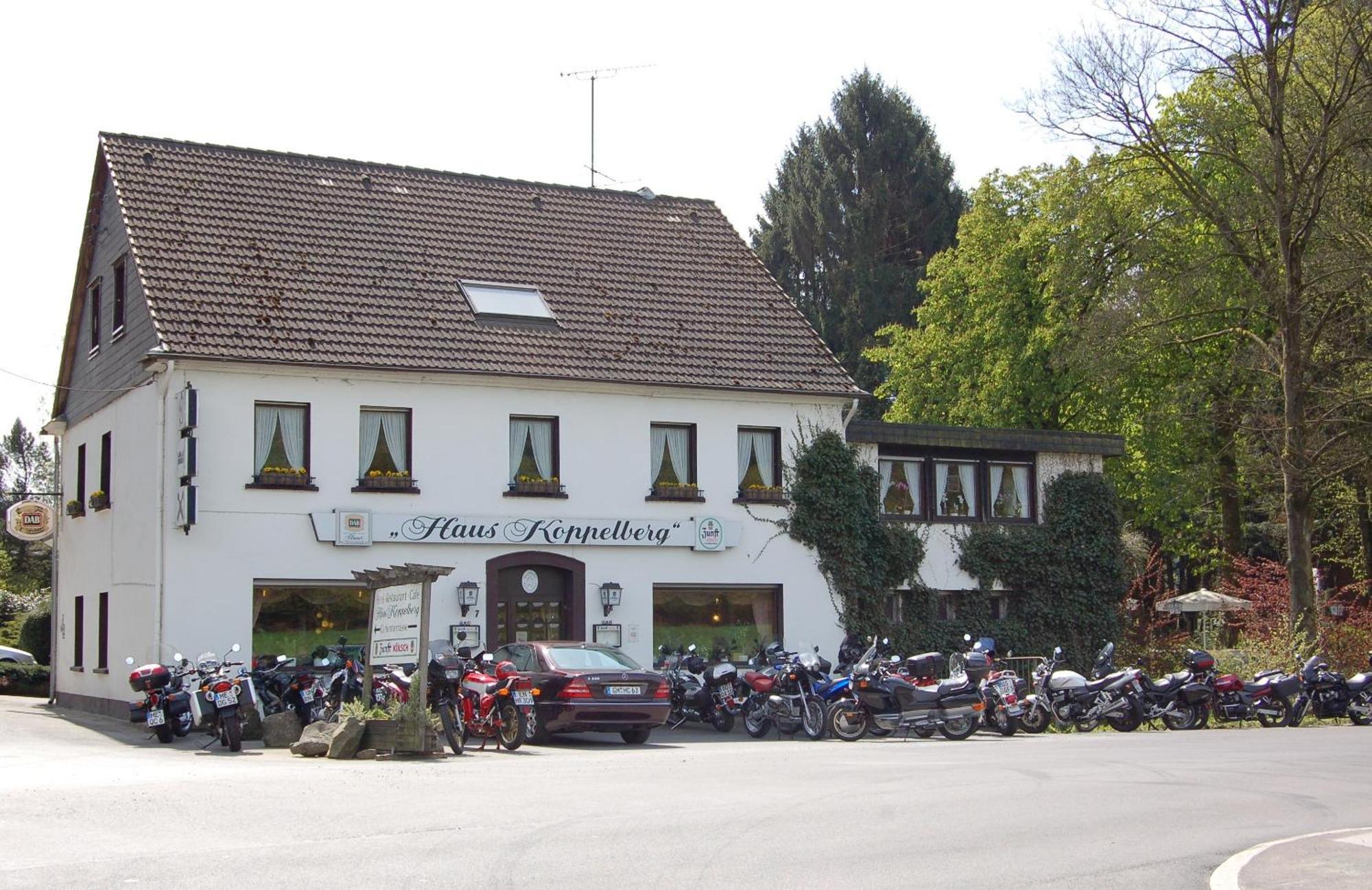 Hotel Haus Koppelberg Wipperfurth Bagian luar foto